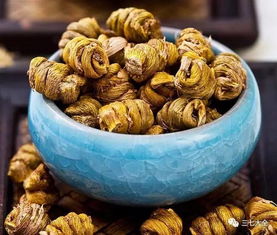 每天堅持吃鐵皮石斛,輕松邁進(jìn)100歲大門